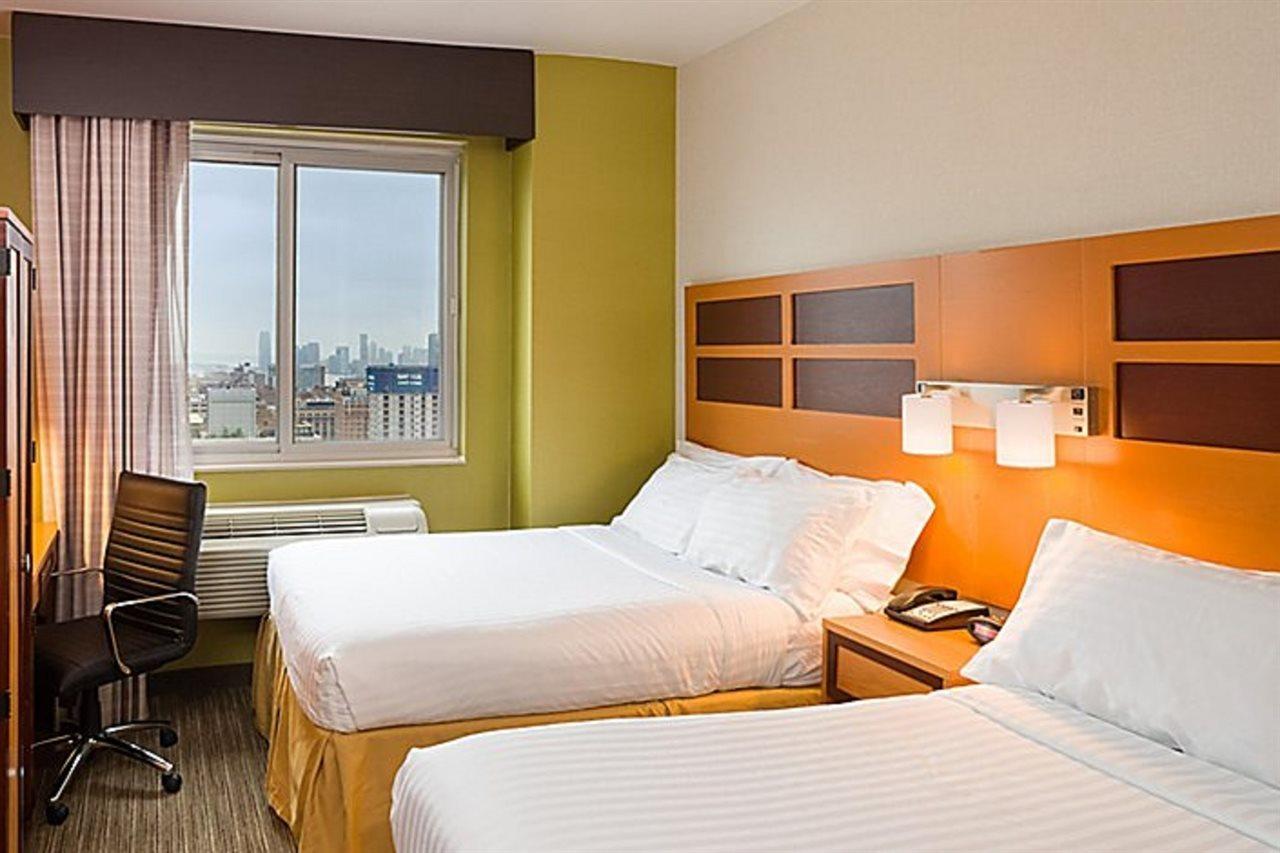 Holiday Inn Express - Times Square By Ihg New York Luaran gambar