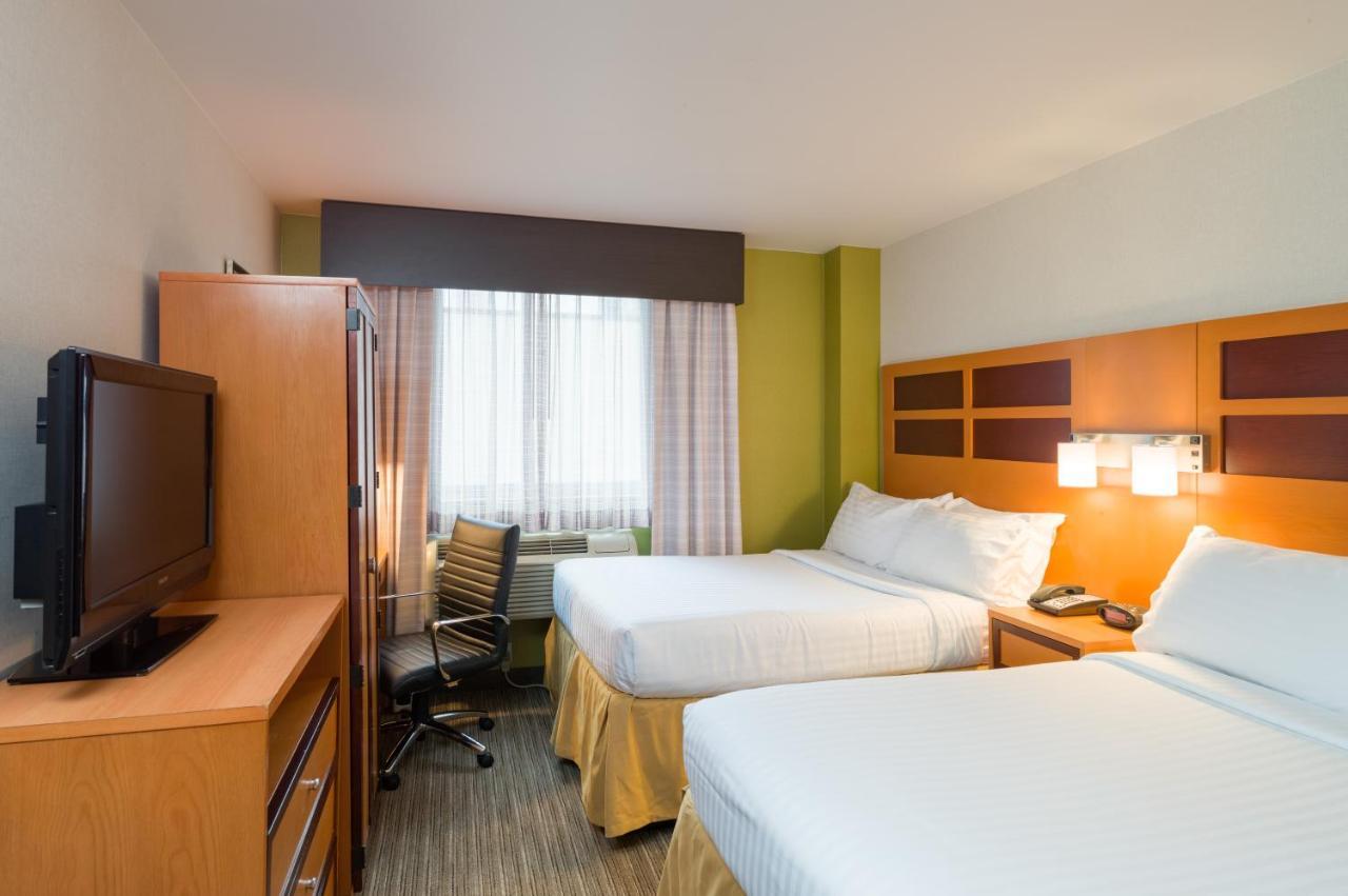 Holiday Inn Express - Times Square By Ihg New York Luaran gambar
